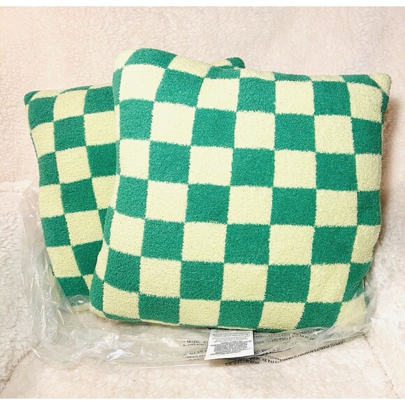 Wicked X Target Elphaba Throw Pillow Paul Tazewell - Set of 2 - NWT - Picture 3 of 5